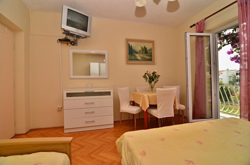 Apartments Sonja Tučepi Esterno foto