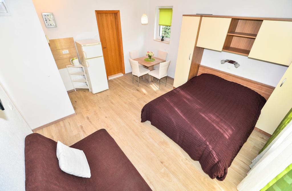 Apartments Sonja Tučepi Esterno foto
